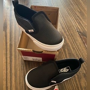 NWT Vans Slip-On V Toddler Size 8.5